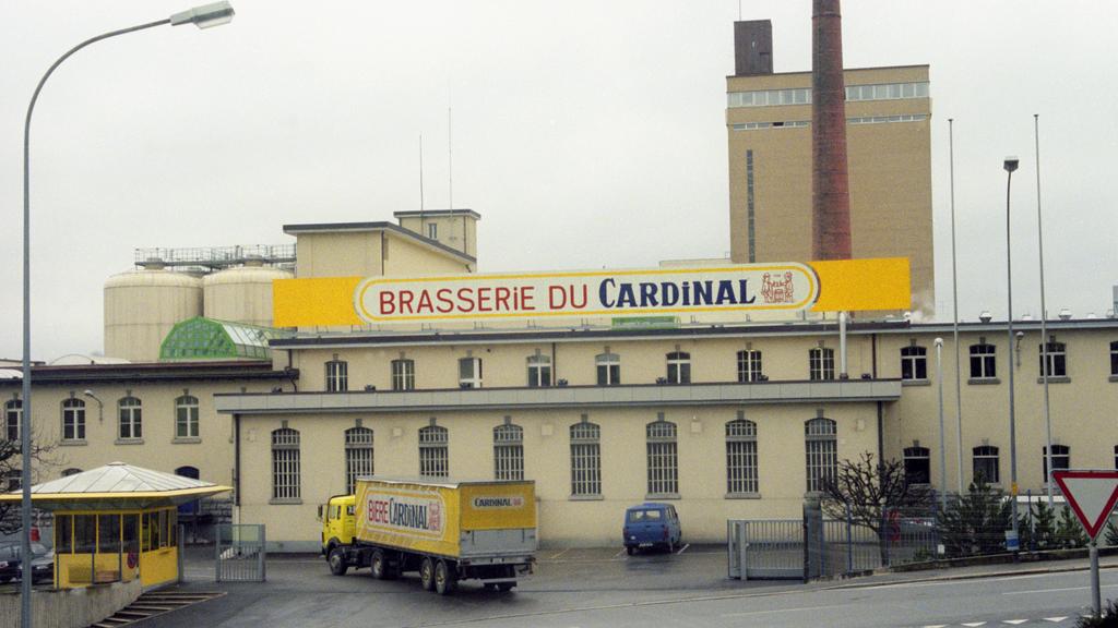 La brasserie du Cardinal à Fribourg en mars 1996. [Str/Keystone]