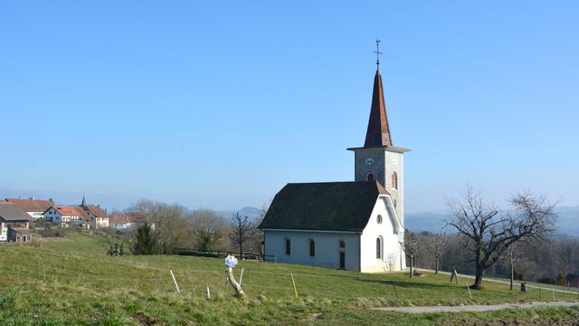 Ciel bleu à Orzens (VD). [Françoise Burdet]