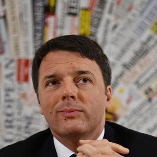 Le chef du gouvernement italien Matteo Renzi répondait aux questions de la presse internationale lundi à Rome. [ALBERTO PIZZOLI]
