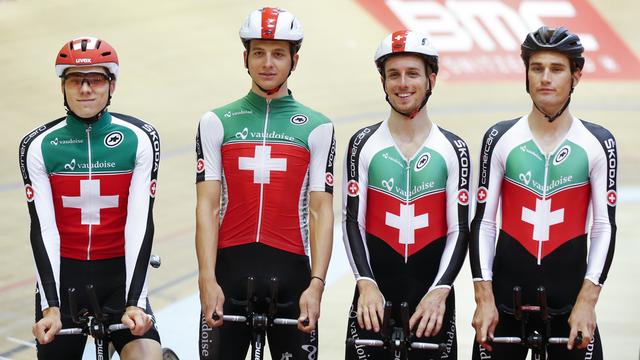 Les cyclistes sur piste suisses: Frank Pasche, Théry Schir, Oliver Beer et Silvan Dillier. [Keystone - Peter Klaunzer]