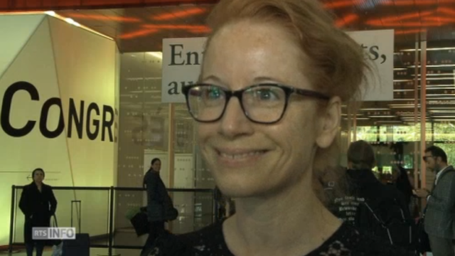 Isabelle Falconnier au Salon du livre.