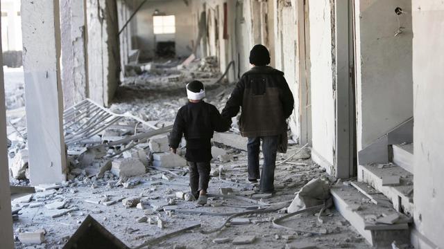 Au moins 270'000 morts en Syrie en 5 ans. [key - (Save the Children via AP)]