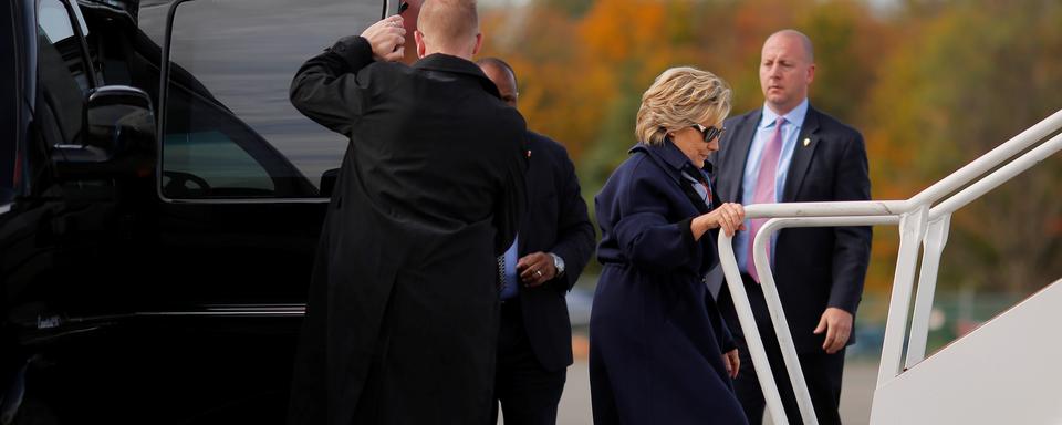 La candidate démocrate à la Maison Blanche a qualifié samedi la lettre du directeur du FBI de "sans précédent" et "profondément inquiétante". [REUTERS - Brian Snyder]