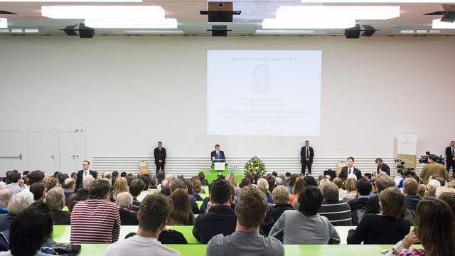 Une conférence donnée dans l'auditoire de l'Université de Zurich. [Keystone - Ennio Leanza]