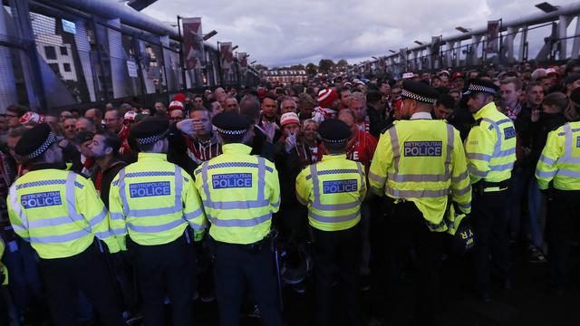 20'000 supporters de Cologne se sont déplacés à l'Emirates Stadium. [Kirsty Wigglesworth]