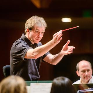 Le chef d'orchestre suisse Thierry Fischer, directeur artistique du Utah Symphony Orchestra. [http://www.thierryfischer.com - Scott Jarvie]