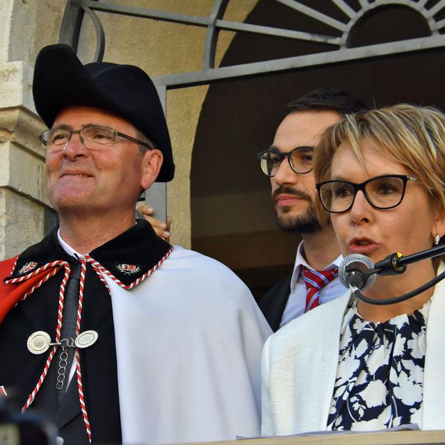 La présidente du gouvernement jurassien Nathalie Barthoulot le 18 juin à Moutier. [RTS - Gaël Klein]