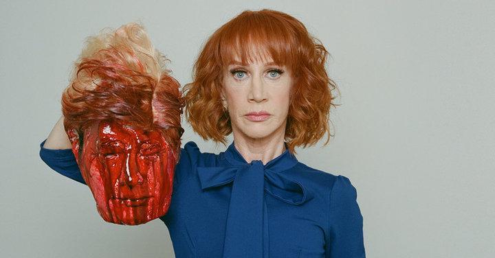 Kathy Griffin avec la "tête de Donald Trump"