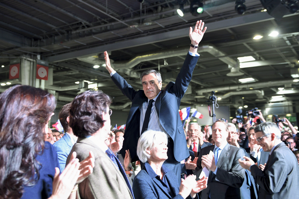 François Fillon durant son meeting du 9 avril 2017 à Paris. [AFP - Eric Feferberg]