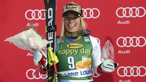 Lara Gut a le sourire après sa belle 2e place et son 1er podium de la saison. [Mario Kneisl]