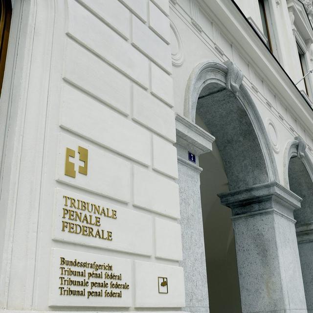 L'entrée du Tribunal pénal fédéral à Bellinzone (TI). [Keystone - Karl Mathis]