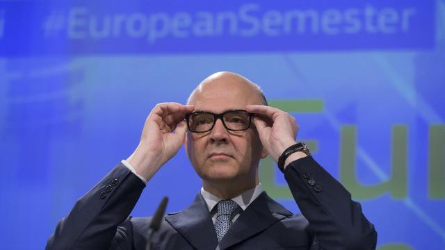 Le Commissaire aux Affaires économiques et financières de l'UE, le français Pierre Moscovici, photographié le 22 mai 2017 à Bruxelles. [Keystone - Olivier Hoslet/EPA]