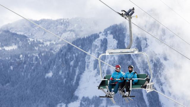 Le remplacement de remontées mécaniques dans les Alpes vaudoises est notamment soutenu par le "bonus LAT". [Keystone - Cyril Zingaro]