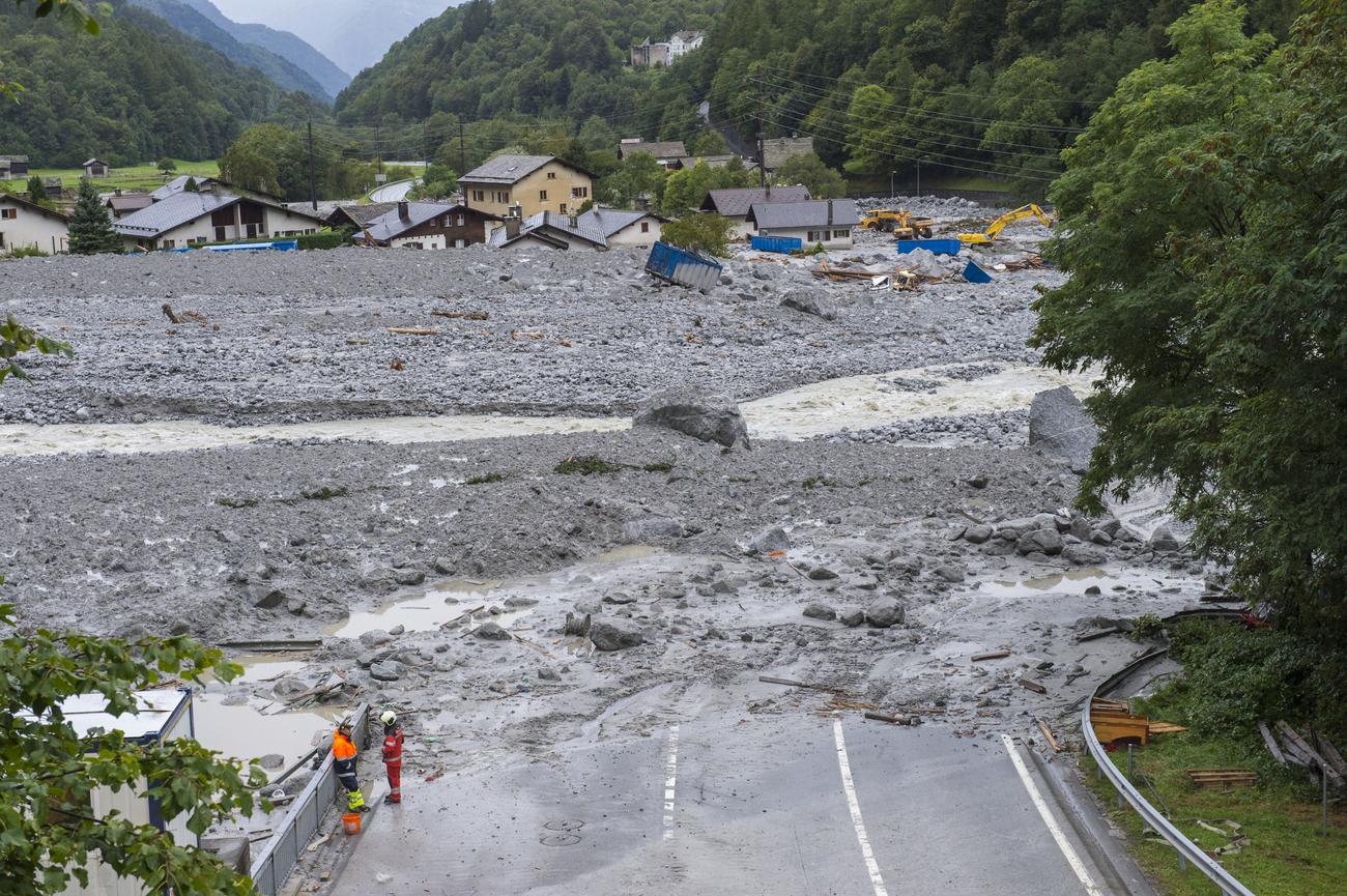 Comment Les Habitants Du Val Bregaglia Surmontent-ils La Peur D'un ...