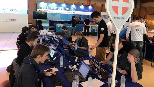 L'équipe suisse de jeunes hackers engagée dans le championnat d'Europe 2017 sur la cybersécurité à Malaga. [Swiss Cyber Storm]