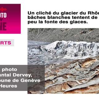 Un cliché du glacier du Rhône, où des bâches blanches tentent de ralentir un peu la fonte des glaces. [Tribune de Genève/24 Heures - Chantal Dervey]