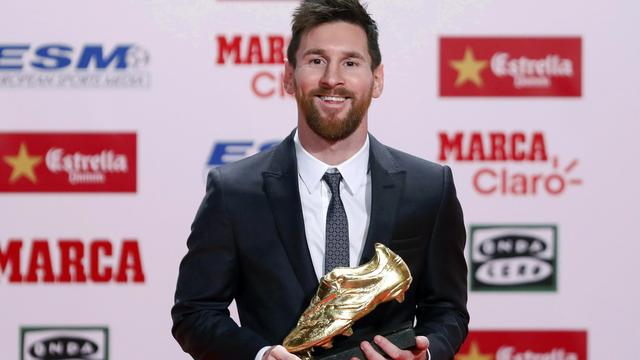 Messi a reçu vendredi le Soulier d'Or du meilleur marqueur des championnats européens. [Andreu Dalmau]