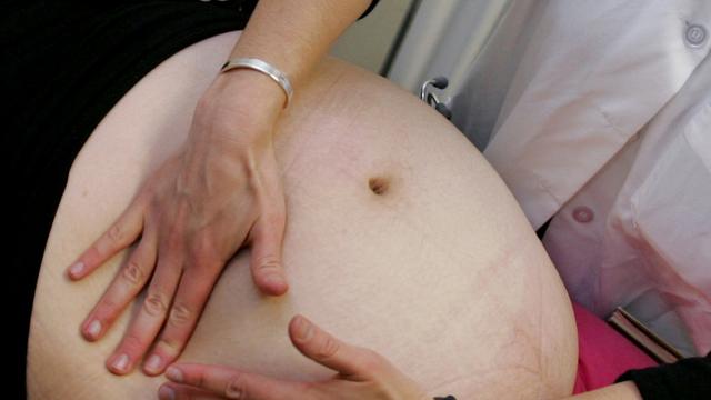 Le nombre de femmes enceintes et obèses est en augmentation. [AP/Keystone - Paul Sakuma]