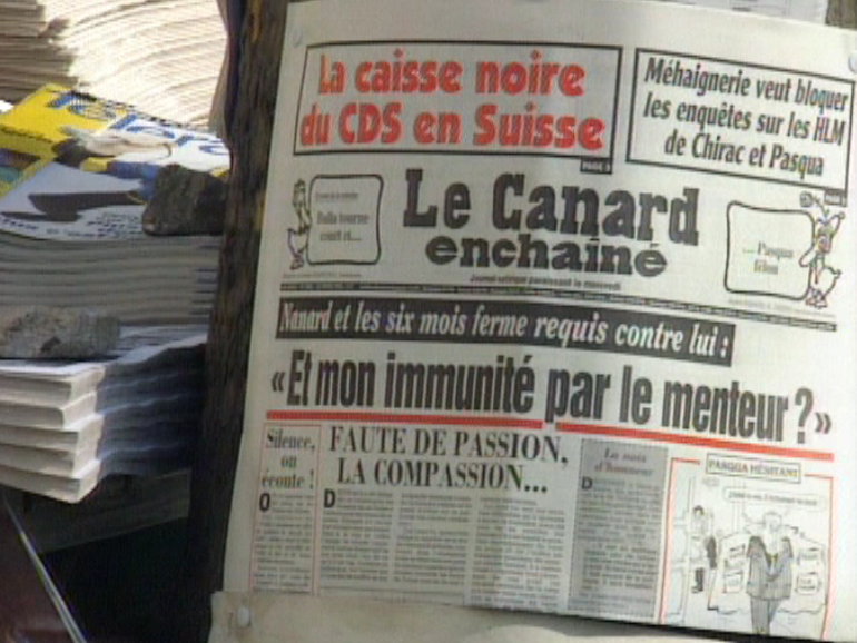 Le Canard enchaîné dévoile les dessous des la république française en 1995. [RTS]