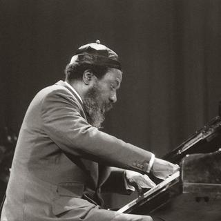 Le pianiste et compositeur de jazz Thelonious Monk donne un concert à Paris, Salle Pleyel, en décembre 1969. [AFP - Eleonore Bakhtadze]