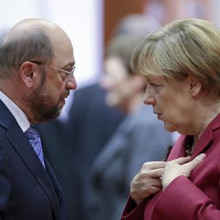 Martin Schulz et Angela Merkel. [EPA/Keystone - Olivier Hoslet]