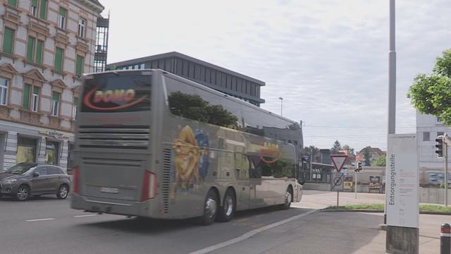 Un bus de la compagnie Domo Reisen. [RTS]