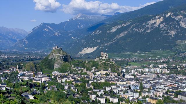 Une vue sur Sion, en Valais. [Keystone - Gaëtan Bally]