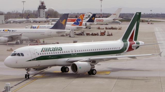 Les salariés d'Alitalia ont rejeté le plan de relance, mettant la compagnie aérienne au bord du gouffre. [Antonio Calanni]