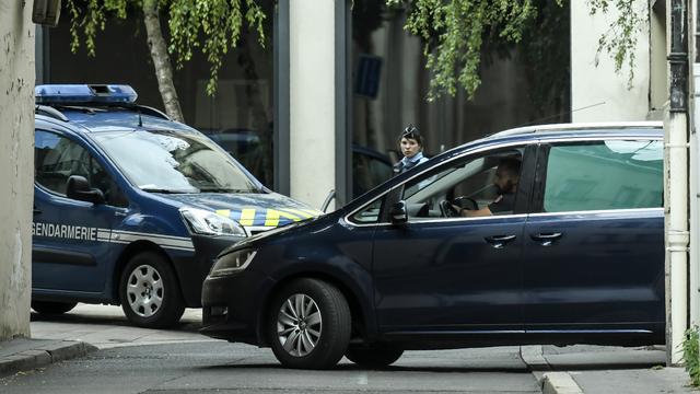 La voiture de la témoin-clé, sortant de la Cour d'appel de Dijon. [Philippe Desmazes]