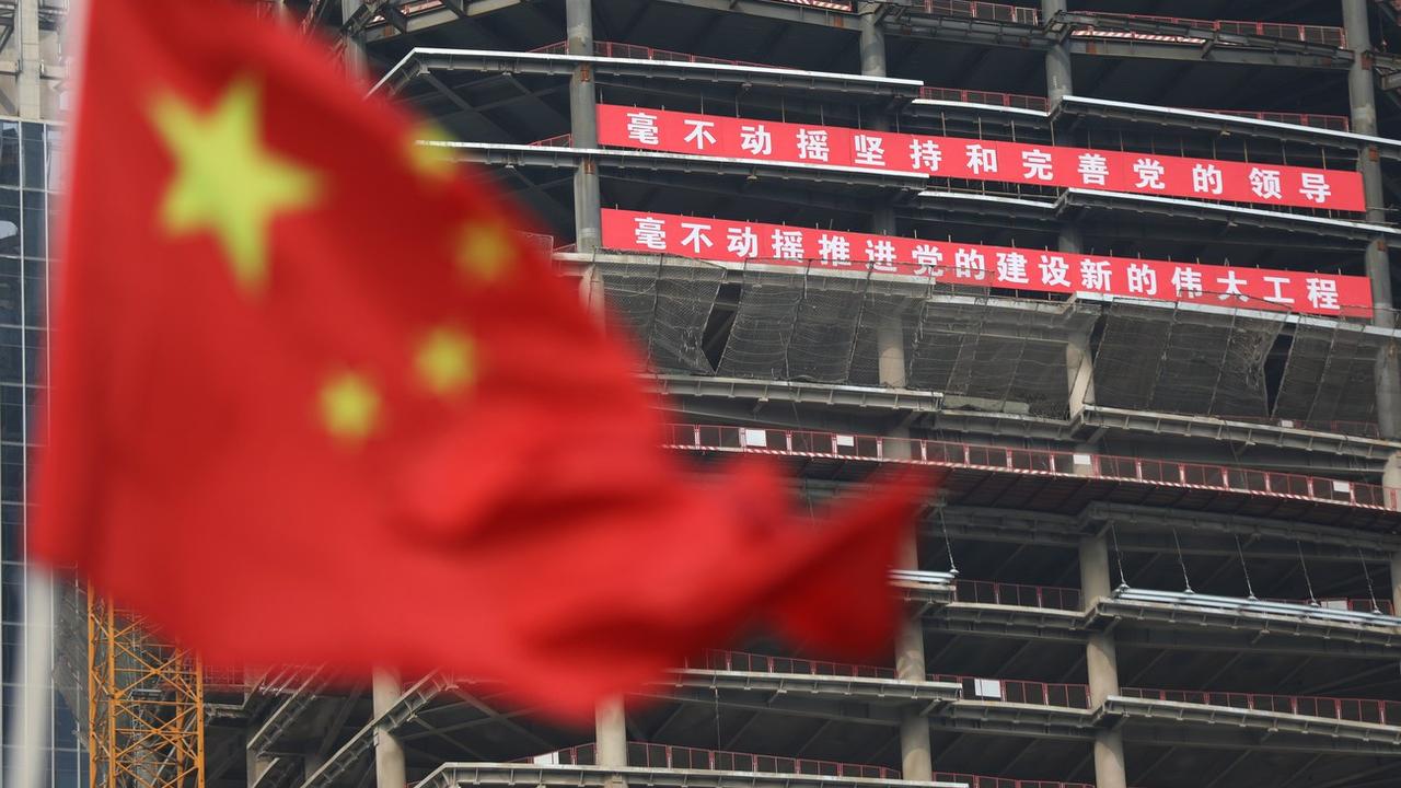 Pékin se prépare à l'ouverture du congrès du Parti communiste chinois. [Keystone - Wu Hong]