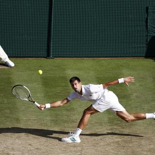 Novak Djokovic à Wimbledon. [Keystone - Peter Klaunzer]