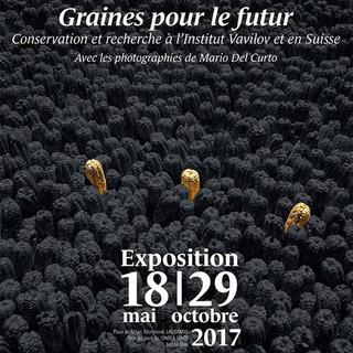 L'affiche de l'exposition "Graines pour le futur" au musée et jardins botaniques cantonaux de Lausanne avec les photographies de Mario Del Curto. [Edition Till Schaap]