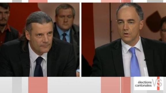 La question de la préférence cantonale a vivement opposé Oskar Freysinger et Christophe Darbellay lors du débat des candidats au Conseil d'Etat valaisan. [RTS]