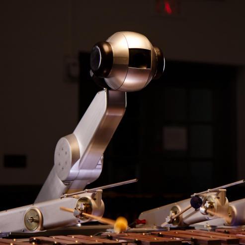 Le robot Shimon, créé par Gil Weinberg au Centre Georgia Tech. [Georgia Tech]
