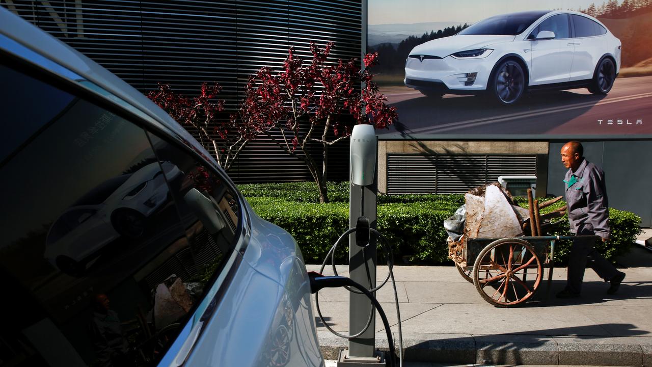 Le constructeur américain veut produire ses véhicules à Shanghai. [Reuters - Thomas Peter]
