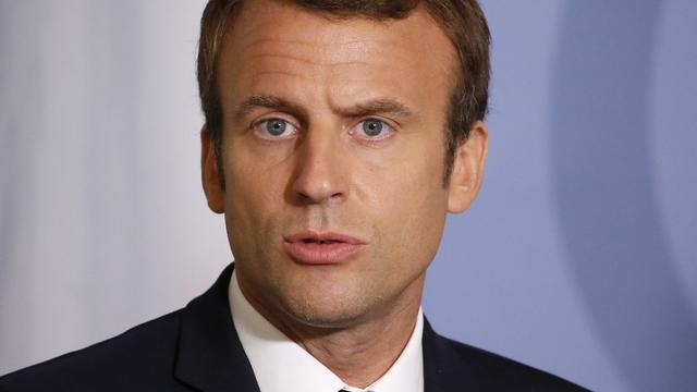 Le président Emmanuel Macron détaille sur 20 pages ses intentions pour refaire de la France une grande puissance. [EPA/Keystone - Julien Warnand]