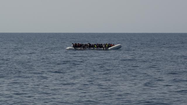 BIENVENUE nous emmène en voyage au large des côtes de la Lybie, de Lampedusa et de la Sicile.
Alexandre Causin [Alexandre Causin]