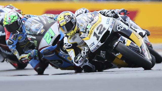 Thomas Lüthi et Franco Morbidelli au duel au GP de France. [David Vincent]