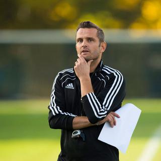 Alexandre Comisetti, ici en 2013 comme entraineur ad interim du FC Lausanne-Sport, est l'actuel entraineur du FC Echallens.
Jean-Christophe Bott
Keystone [Jean-Christophe Bott]