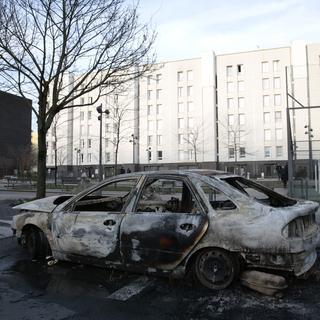 Les violences s'étendent aux villes voisines d'Aulnay-sous-Bois (photo) en France [AFP - Geoffroy van der Hasselt]