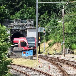 L'entrée du tunnel ferroviaire du Weissenstein. [RTS - Alain Arnaud]
