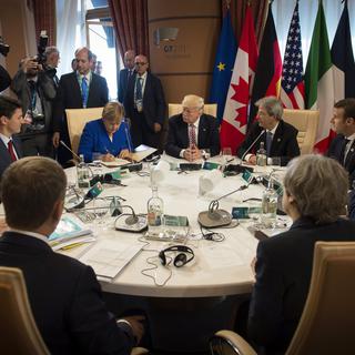 Les membres du G7 réunis à Taormina, en Sicile. [EPA - Guido Bergmann]