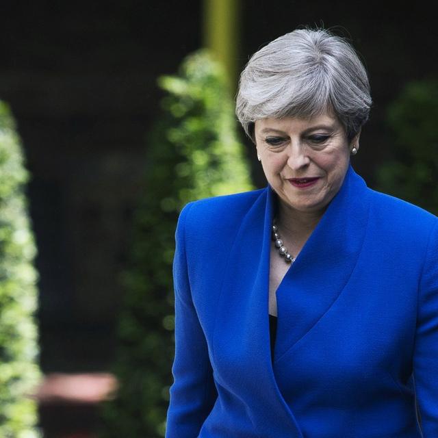 Theresa May vendredi à Downing Street. [EPA/Keystone - Will Oliver]