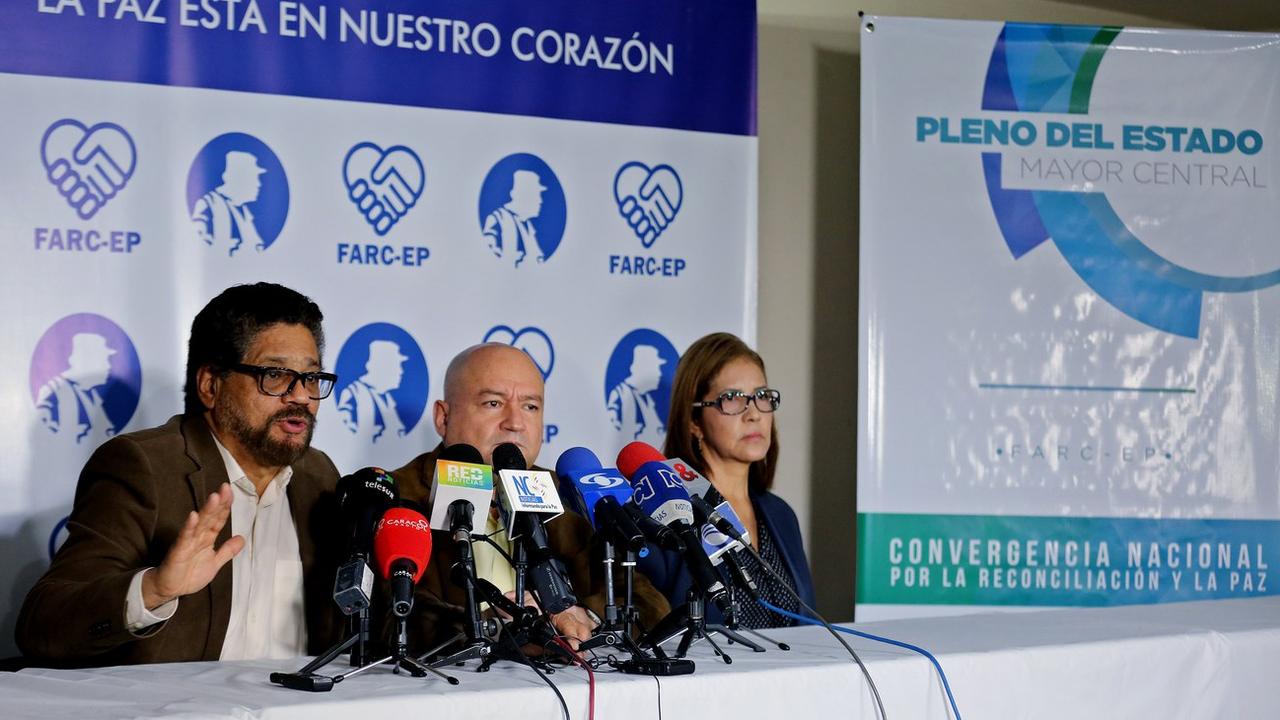 Dirigeants des FARC en conférence de presse à Bogota, 24.07.2017. [EPA/Keystone - Leonardo Munoz]