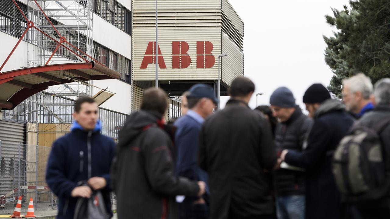 Le site genevois d'ABB était en arrêt de production depuis six jours. [Keystone - Jean-Christophe Bott]