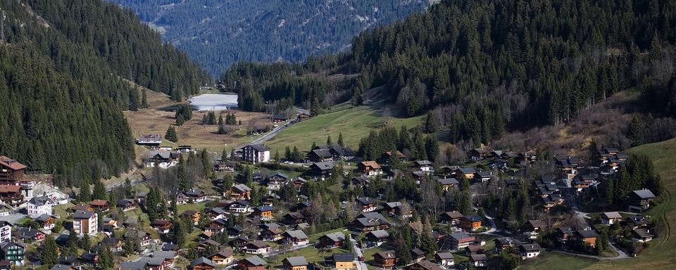 Le village de Morgins. [Keystone - Jean-Christophe Bott]