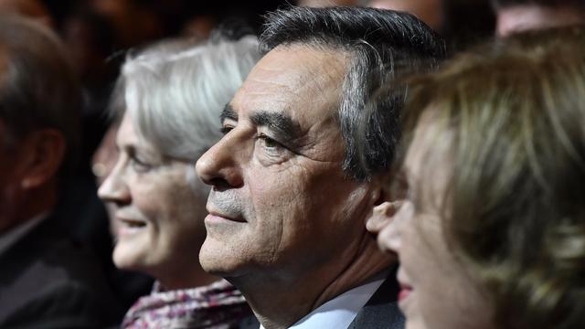 François Fillon et sa femme Penelope (g.), lors d'un meeting de campagne en novembre 2016. [AFP - Philippe Lopez]