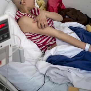 Un patient traité pour un cancer (image d'illustration). [AFP - Jean-Philippe Ksiazek]