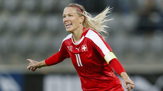 Lara Dickenmann a inscrit le 2e but pour la Suisse. [Peter Klauzner]