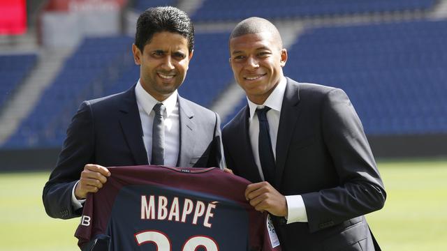 "On est très confiant dans notre position et notre recrutement. Mon intérêt, c'est d'atteindre nos objectifs", a clamé le président parisien lors de la présentation de Mbappé. [Christophe Ena]